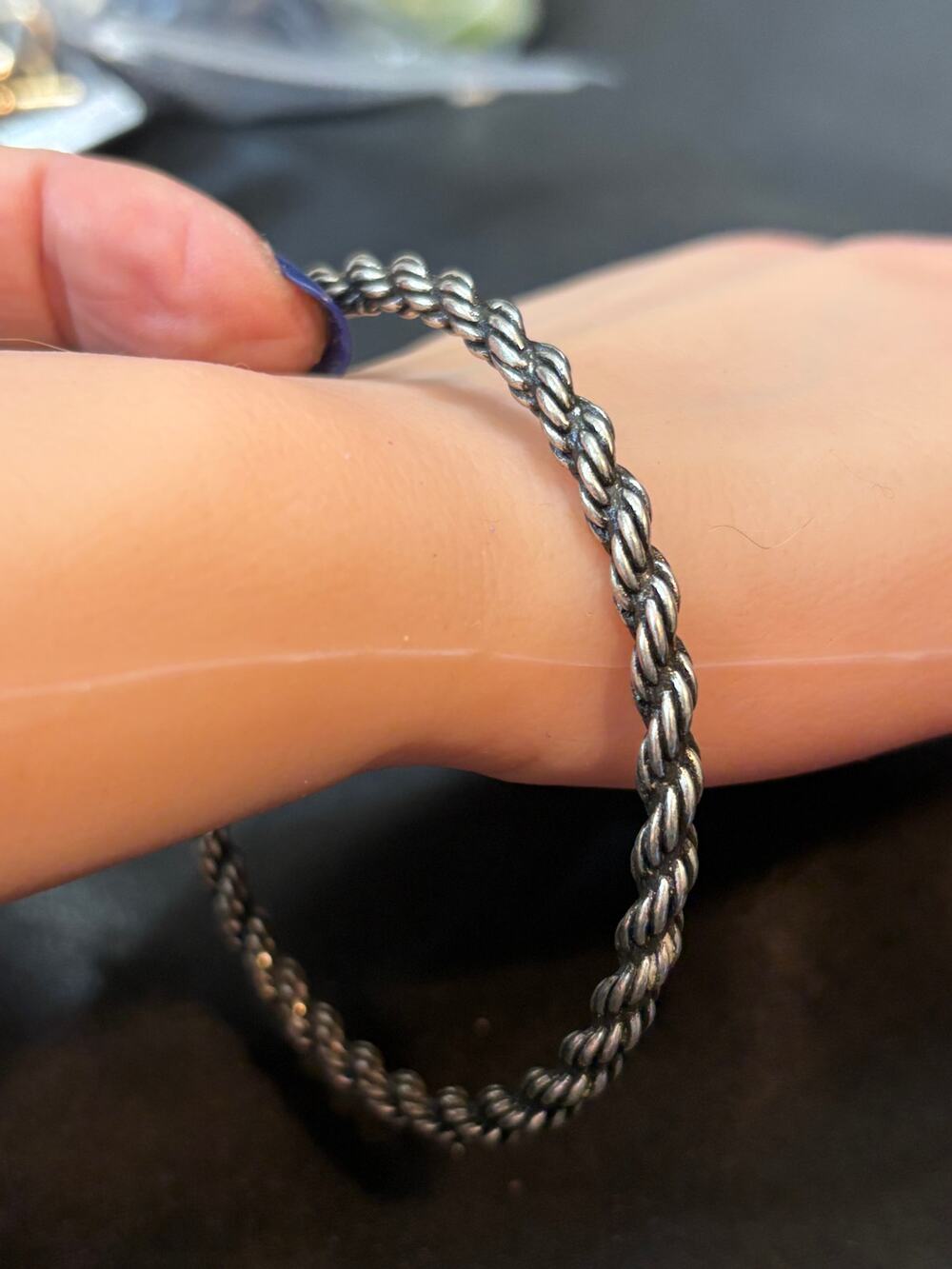 Kendra Scott Silver-Tone Twisted Rope Chain Bracelet – Size 7.75”